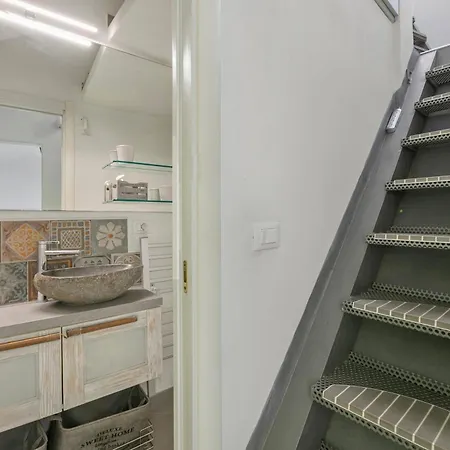 Un Terrazzo Nella Pigna, Sea-view Terrace - Happy Apartment *