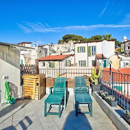Un Terrazzo Nella Pigna, Sea-view Terrace - Happy *